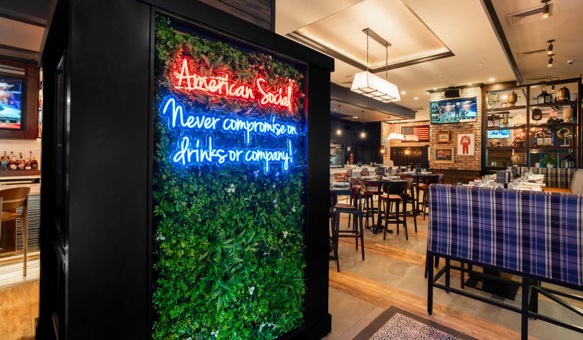 American Social Brickell Main Dining Room photo wall.