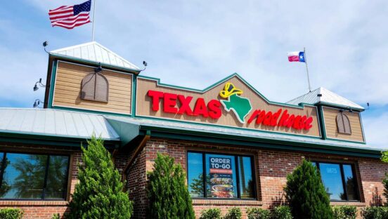 Exterior of a Texas Roadhouse restaurant.
